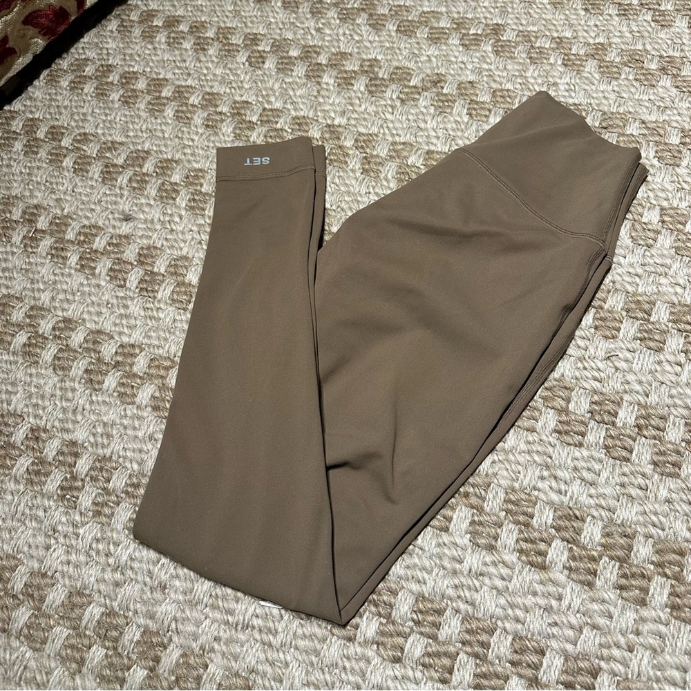 SETactive Luxform Leggings Size Medium Brown Green Sage Color - Picture 2 of 10
